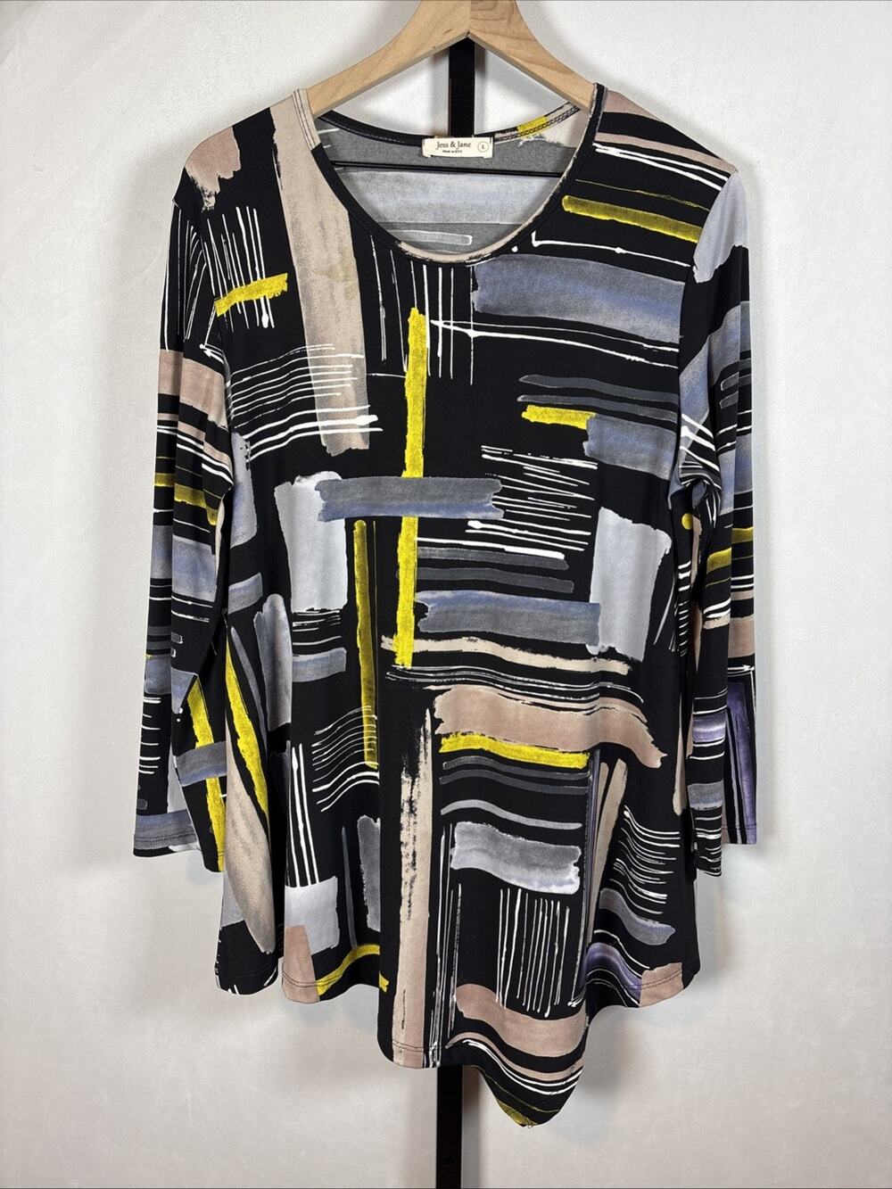 Jess & Jane Long Sleeve Tunic Top Women's Large Colorful Abstract Asymmetric Hem